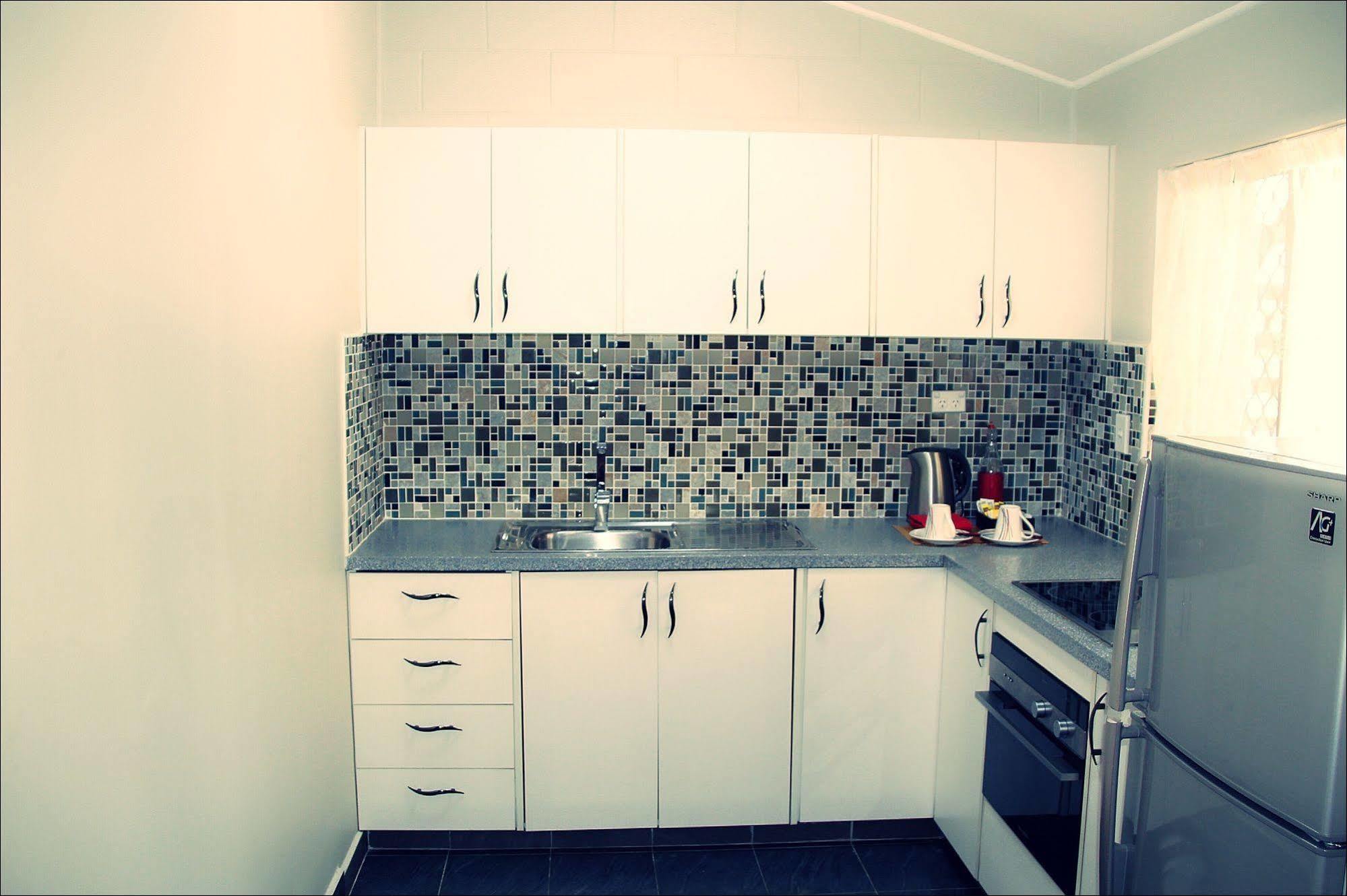 Citi Serviced Apartments And Motel - Korobosea Boroko Екстер'єр фото